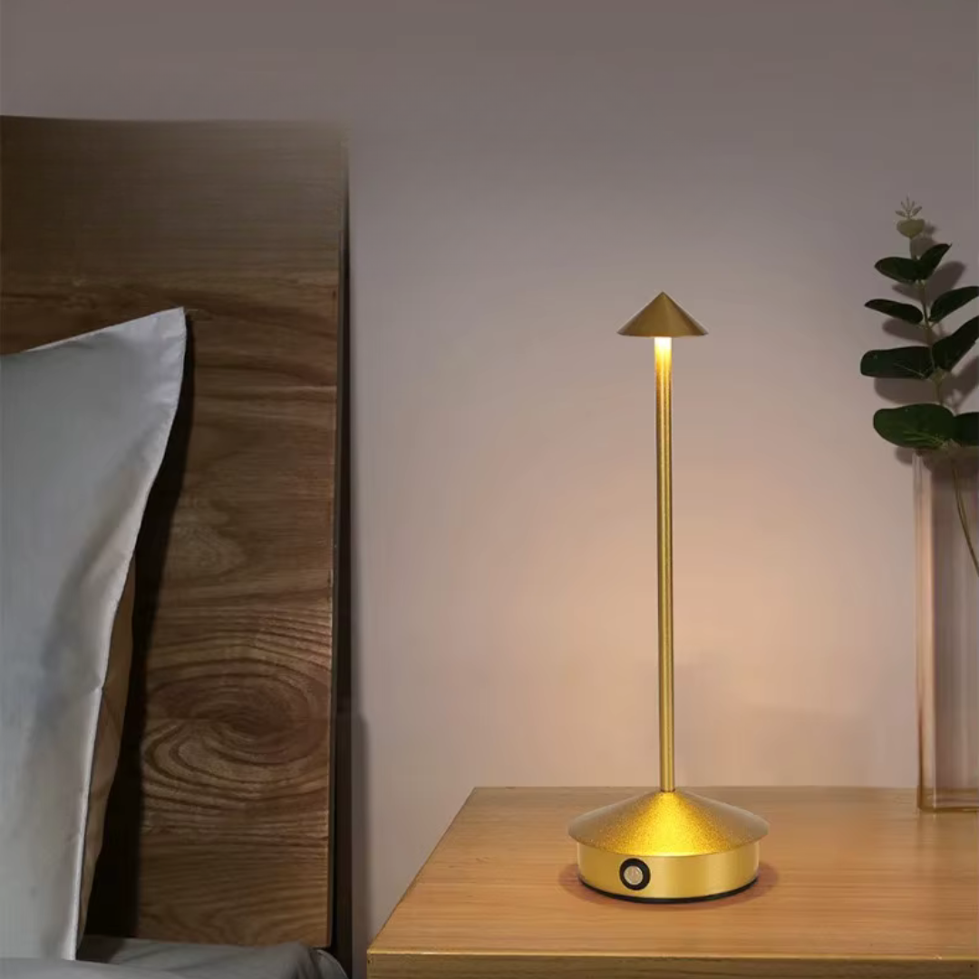LED-Tischlampe Kegelform Modern Wiederaufladbar Wohnzimmer