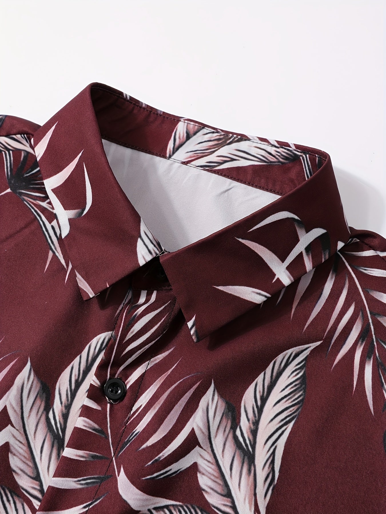 Hugh | Herren Sommer Set Relaxed Fit Freizeit Kurzarmhemd Tropischer Print Shorts