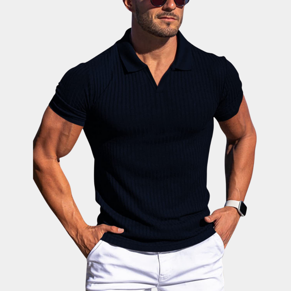 Atmungsaktives Herren-Poloshirt im figurbetonten Rippdesign für den Sommer