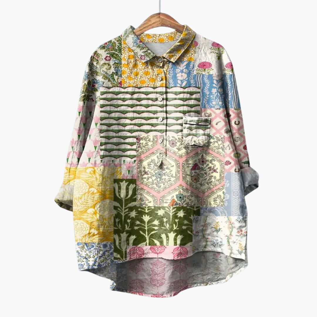 Damenbluse mit Blumenmuster, Kragen und Knopfleiste