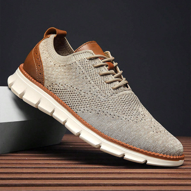 Sneakers für Herren im smart casual Stil mit atmungsaktivem Mesh-Obermaterial