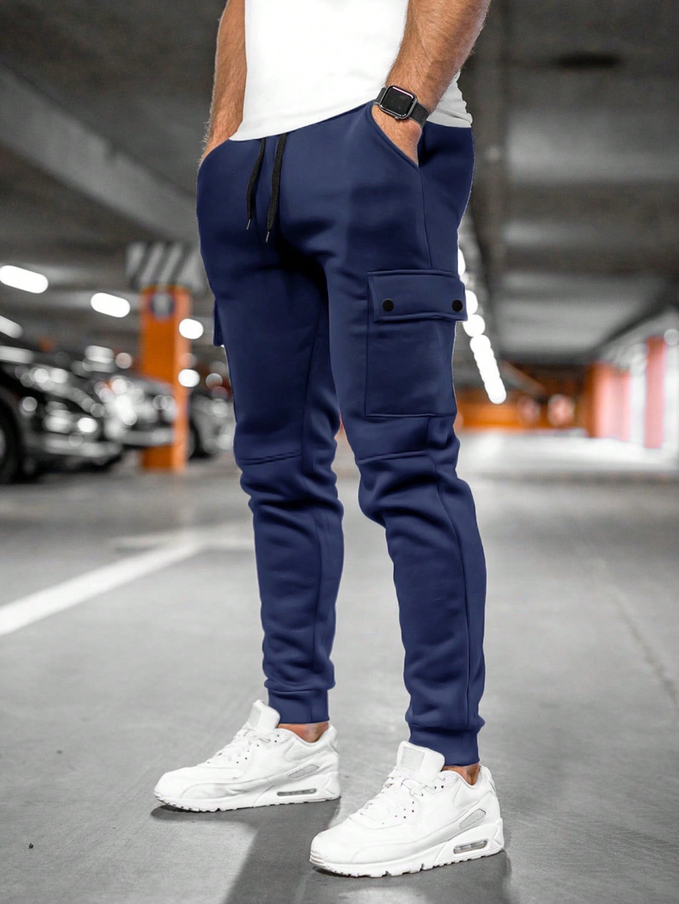 Herren Jogginghose mit Kordelzug und Umschlagtasche | Bequeme Passform für Sport und Freizeit 3