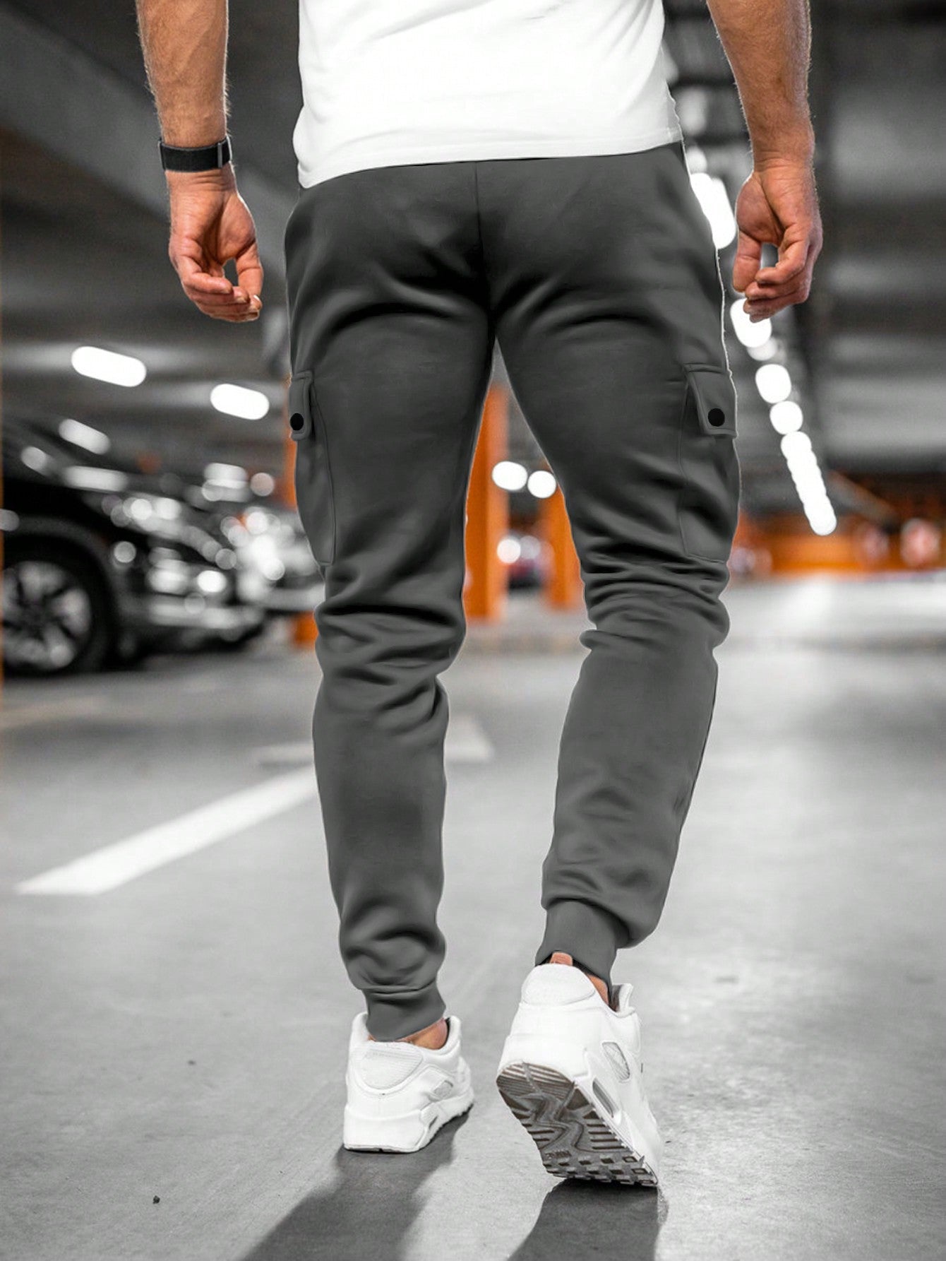 Herren Jogginghose mit Kordelzug und Umschlagtasche | Bequeme Passform für Sport und Freizeit 6