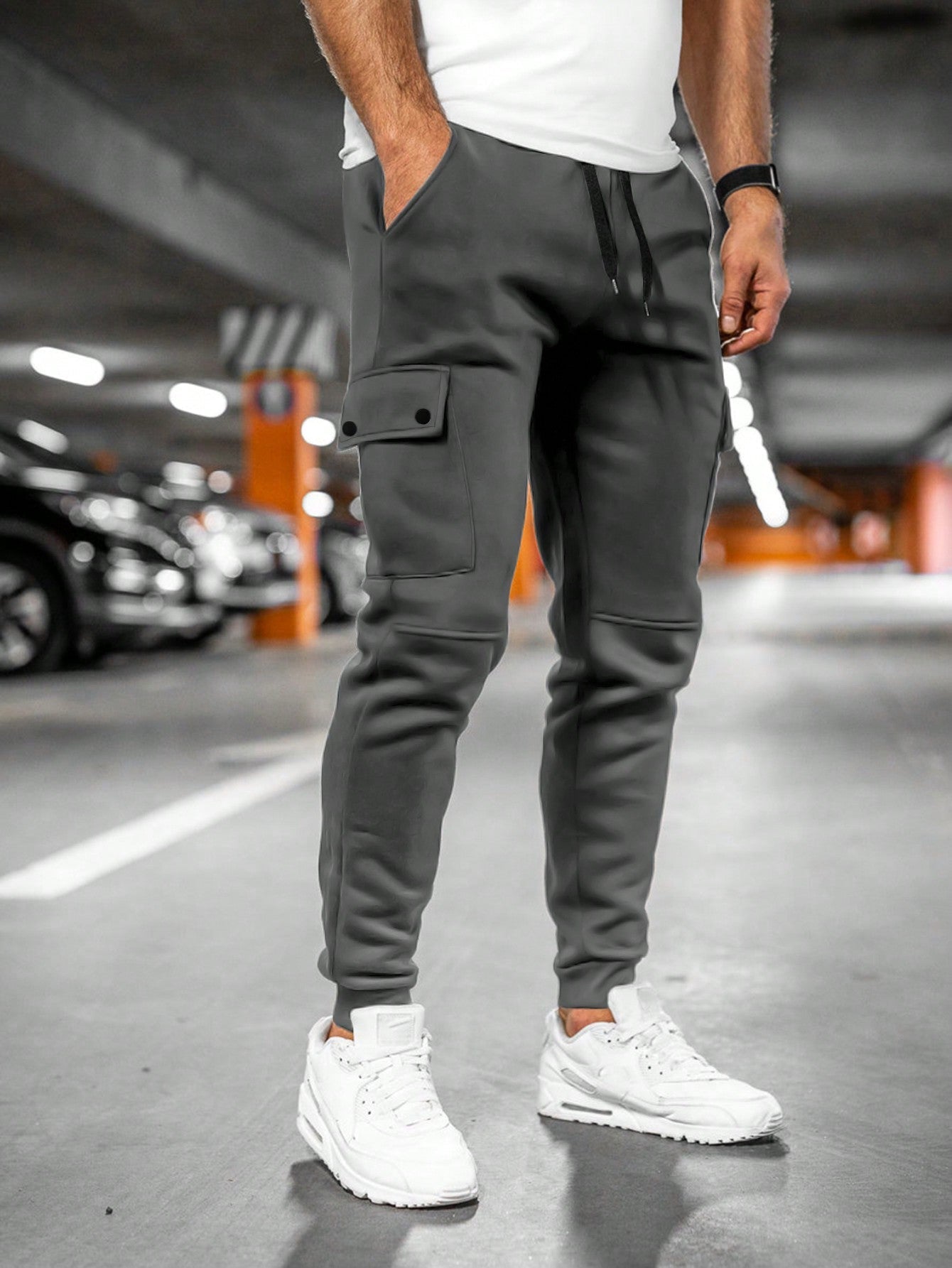 Herren Jogginghose mit Kordelzug und Umschlagtasche | Bequeme Passform für Sport und Freizeit 7