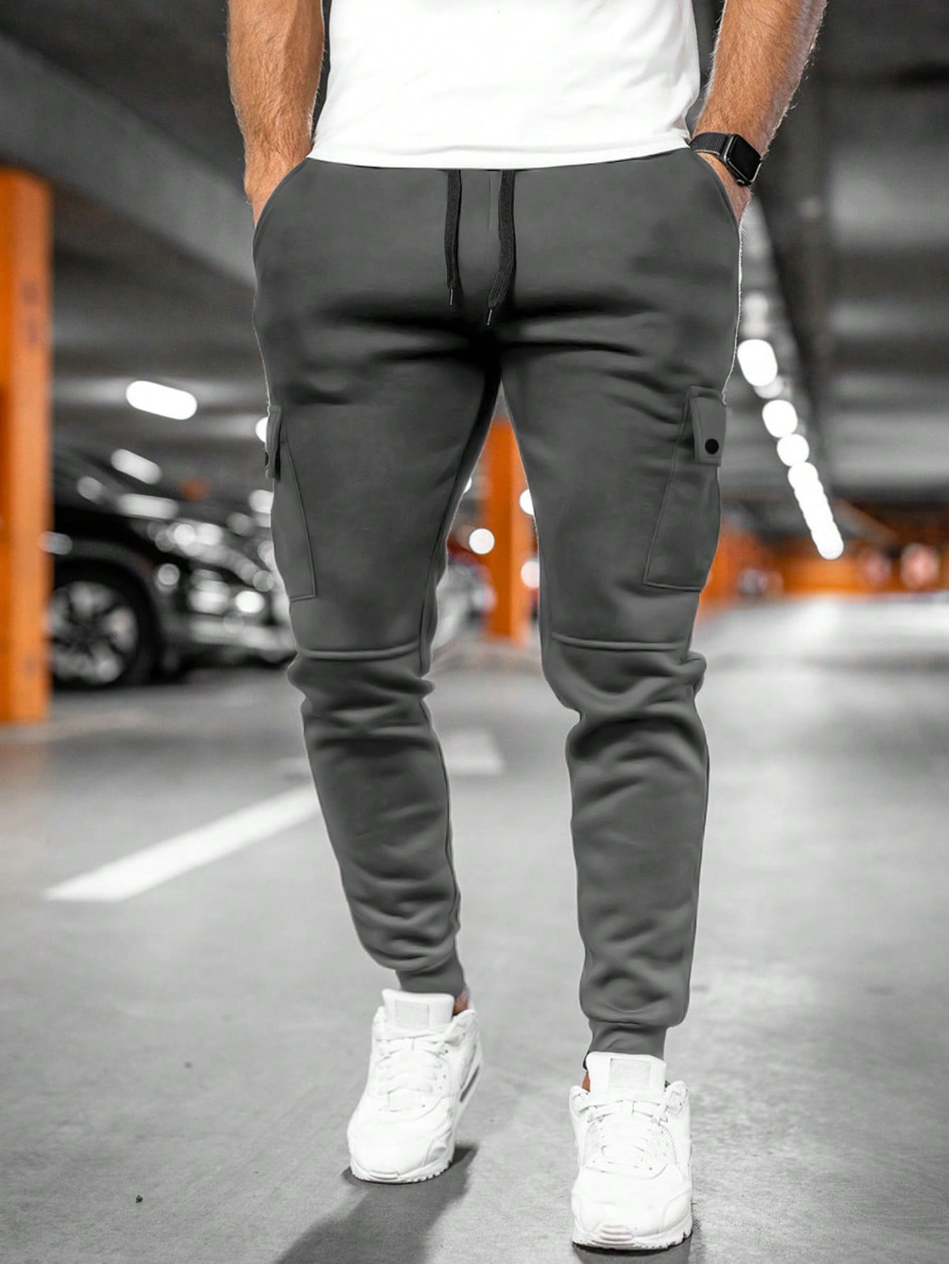 Herren Jogginghose mit Kordelzug und Umschlagtasche | Bequeme Passform für Sport und Freizeit 8