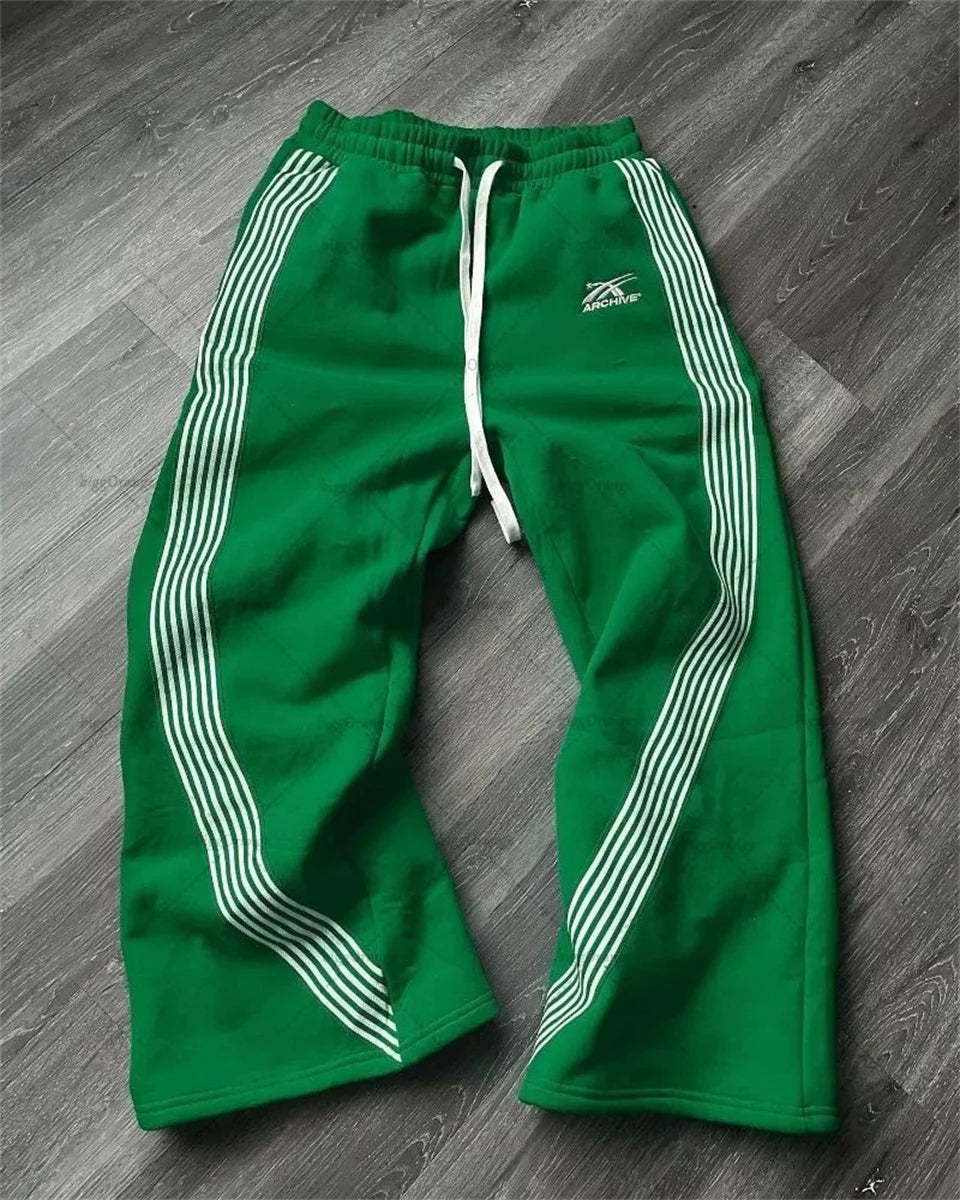 Jogginghose Unisex mit Streifeneinsätzen für Damen und Herren im Lässigen Stil 6