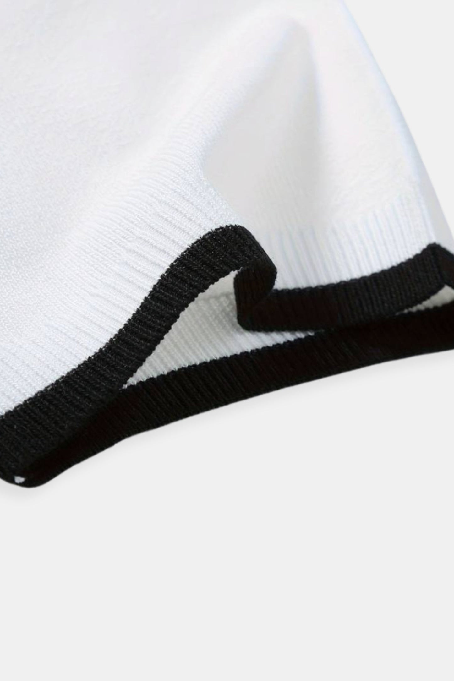 Klassisches Poloshirt Herren | Sportlich-elegantes Design mit Halber Reißverschluss | Vielseitig Kombinierbar für Jeden Anlass 7