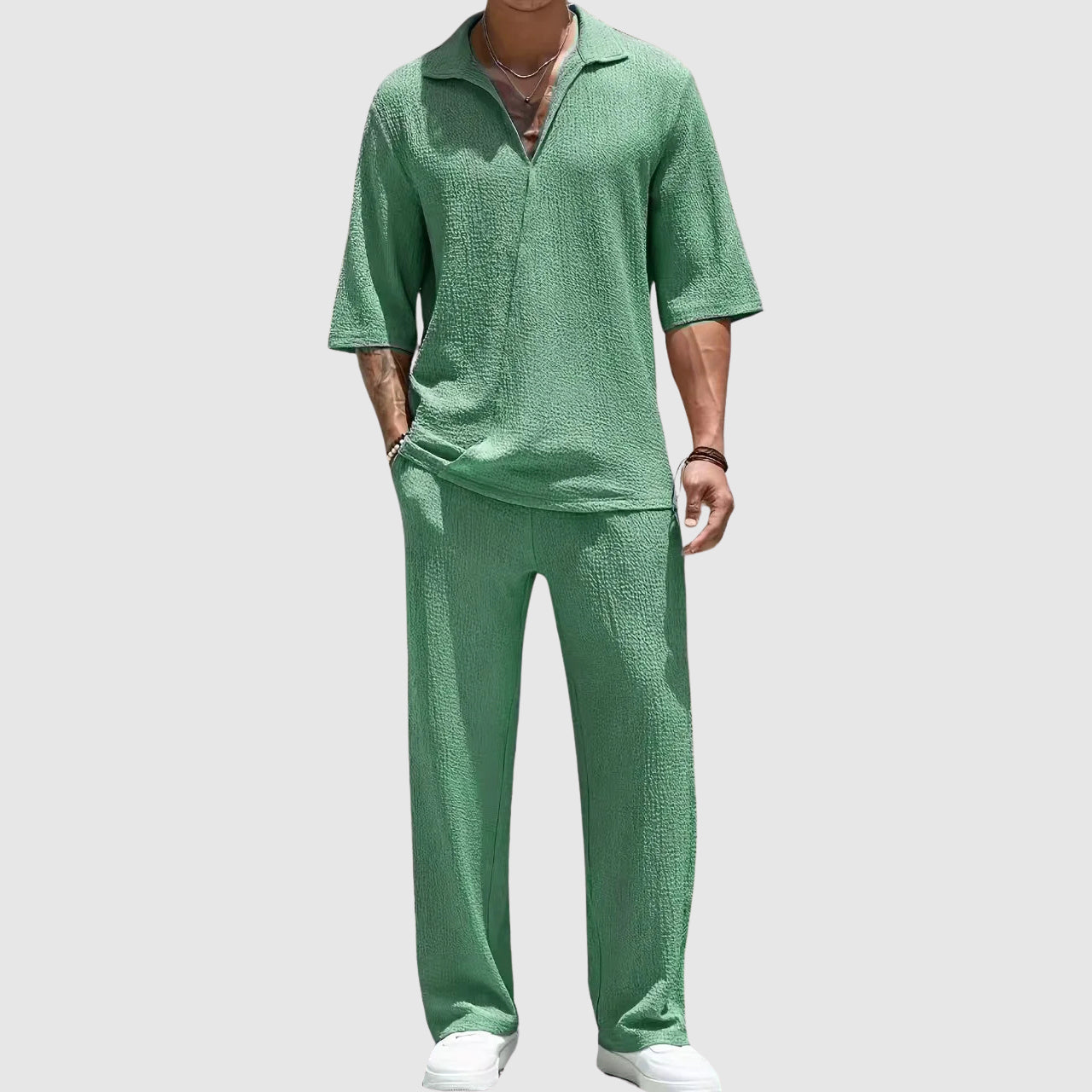 Sportliches Luxe Set für Herren mit halben Ärmeln und Jogginghosen
