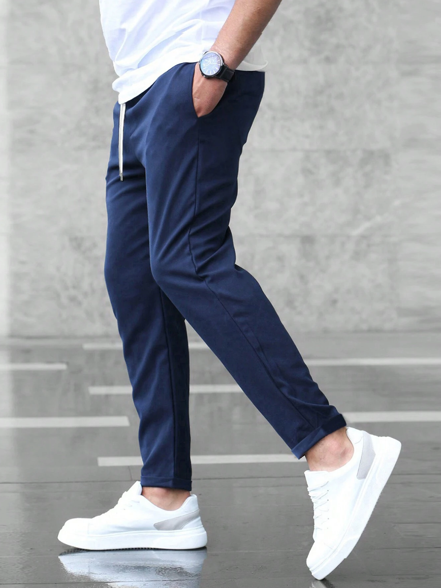 Moderne Slim Fit Herrenhose mit Kordelzug | Bequeme Passform für Alltag 2