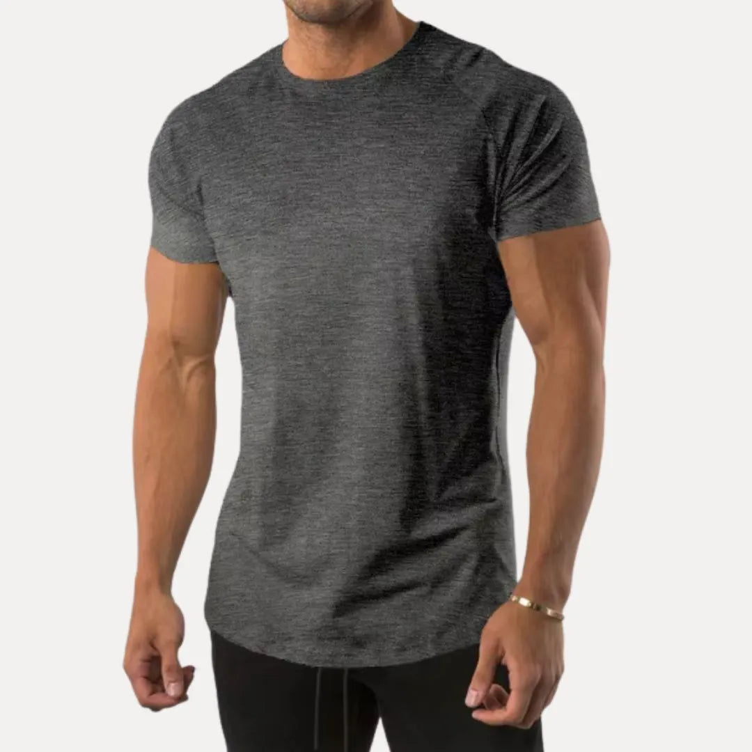 Athletisches T-Shirt für Herren im minimalistischen Stil