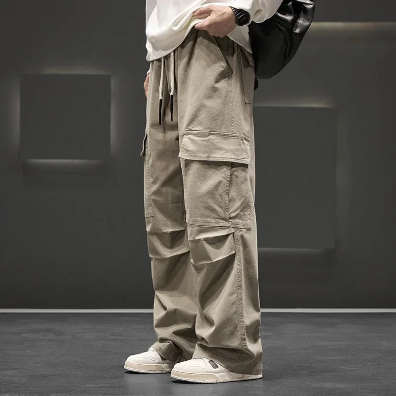 Herren Cargo-Hosen mit weitem Bein, Kordelzugbund und Klapptaschen