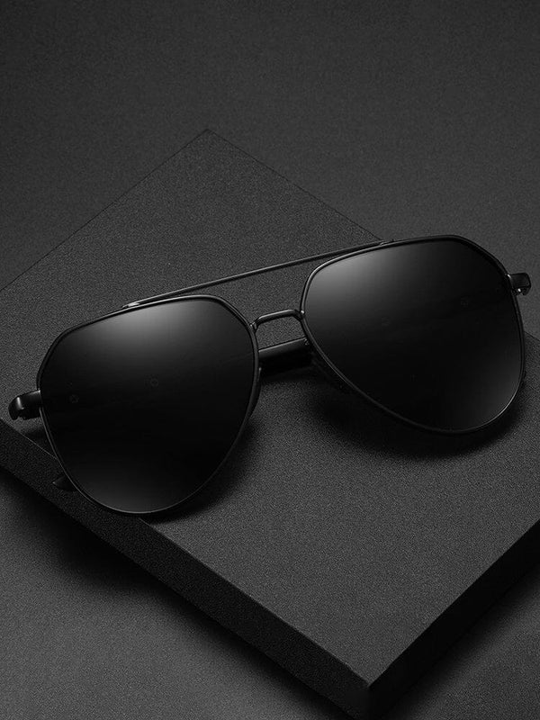 Runde Sonnenbrille für Herren mit polarisierten Gläsern und Metallrahmen