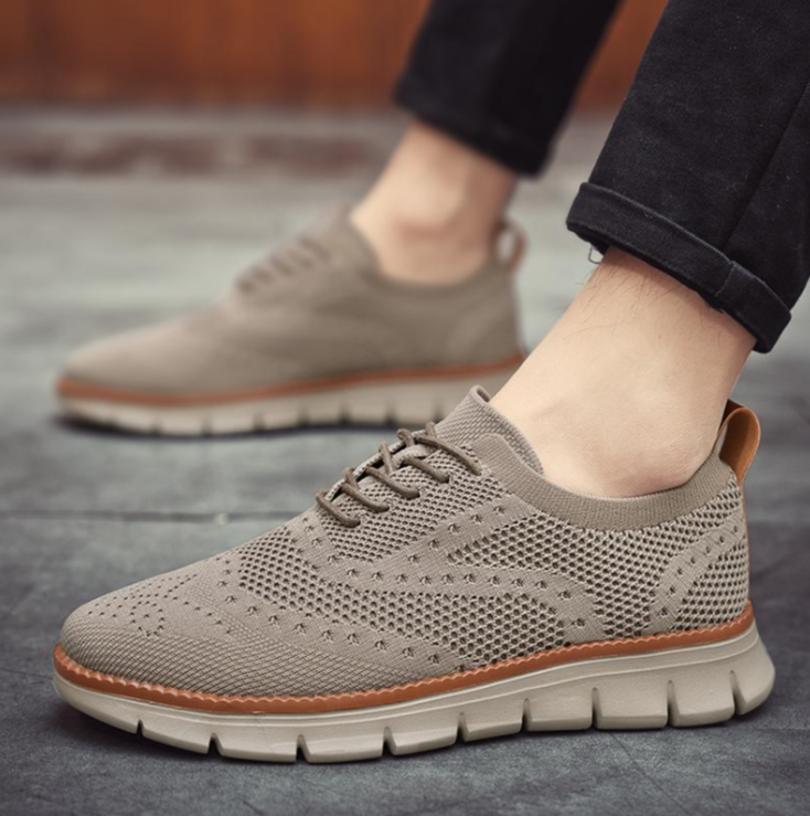 Damen Dress Sneaker Regular Fit Freizeit Brogue-Muster