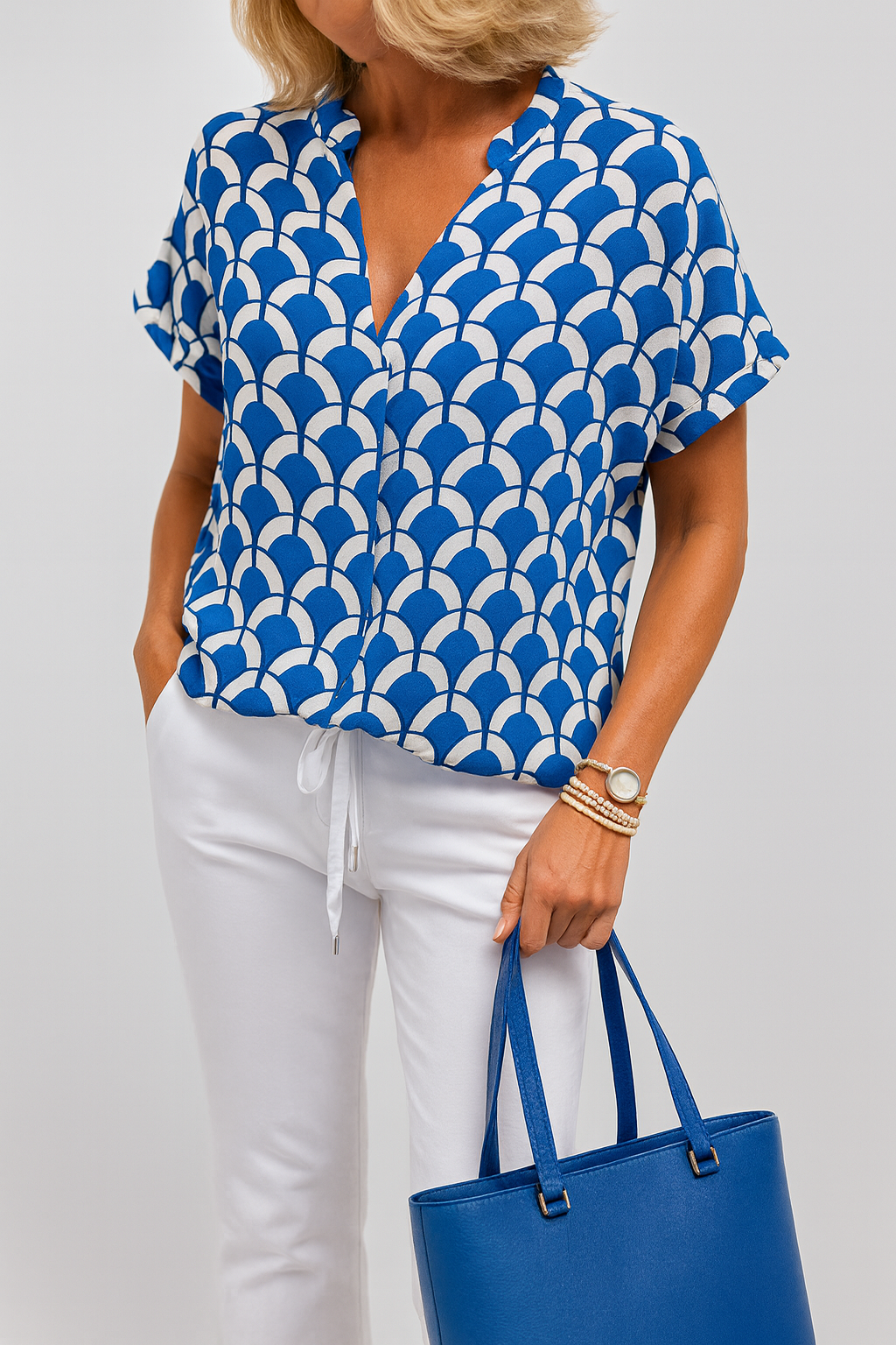 Damen Top Relaxed Fit Freizeit mit Bindesaum und Figurbetontem Schnitt