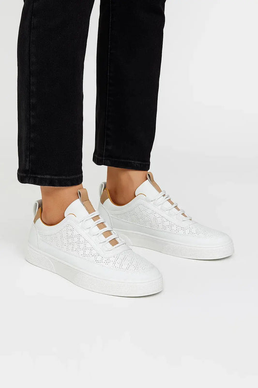 Sneaker Herren Regular Fit Casual Freizeit atmungsaktiv perforiert