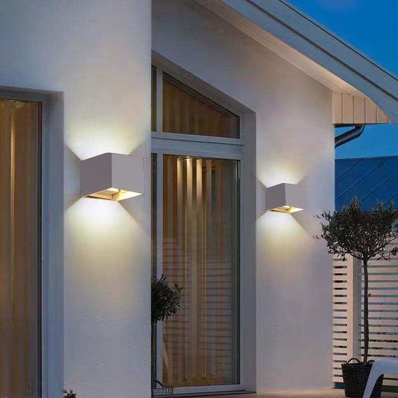 Verstellbare LED-Außenwandlampe Quadrat Modern Garten