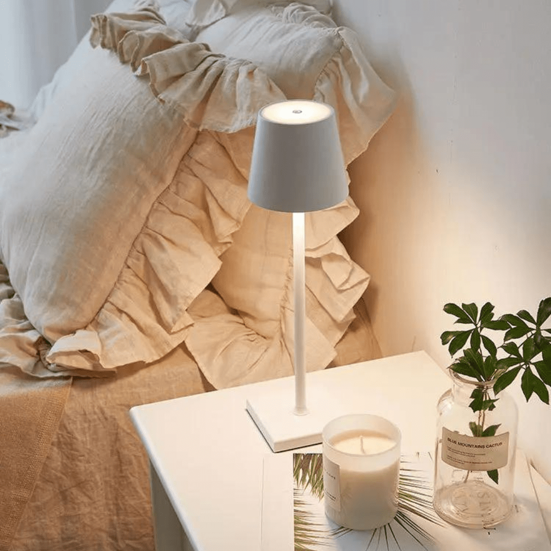 Wiederaufladbare Touch-Lampe Modernes Design für Wohn- und Außenbereich