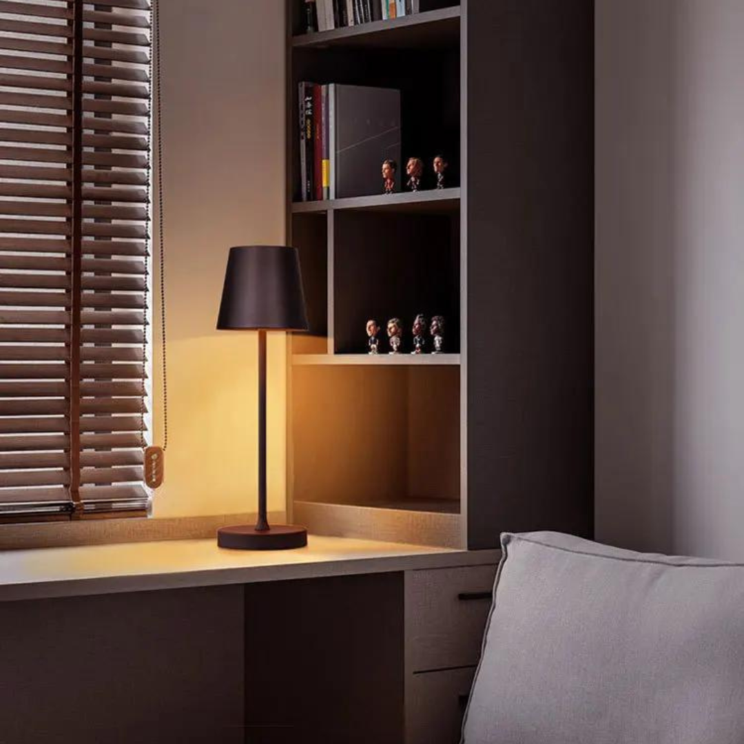 Wiederaufladbare Touch-Lampe Modernes Design für Wohn- und Außenbereich