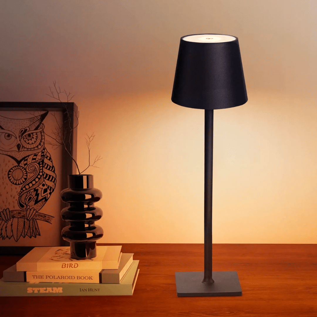 Wiederaufladbare Touch-Lampe Modernes Design für Wohn- und Außenbereich