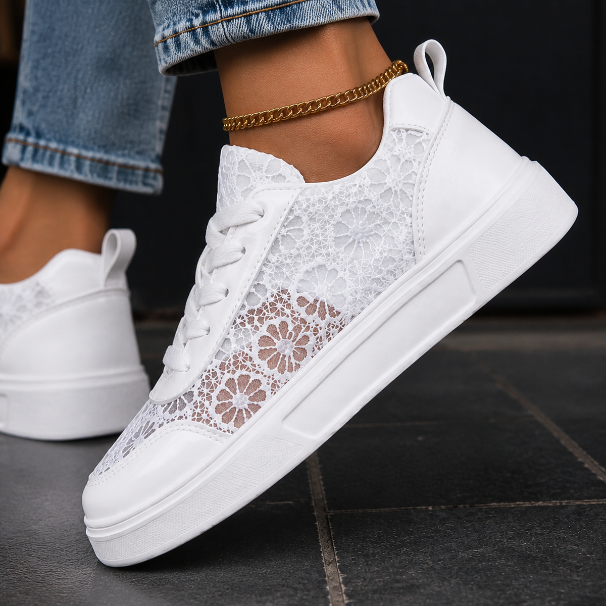 Damen Spitzen-Sneaker Regular Fit Freizeit Floral