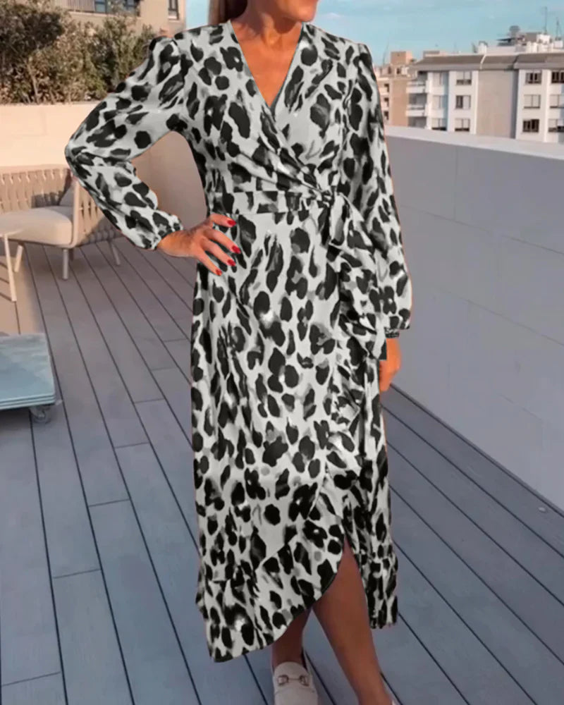 Damen V-Ausschnitt Kleid Regular Fit Freizeit Leopardenmuster